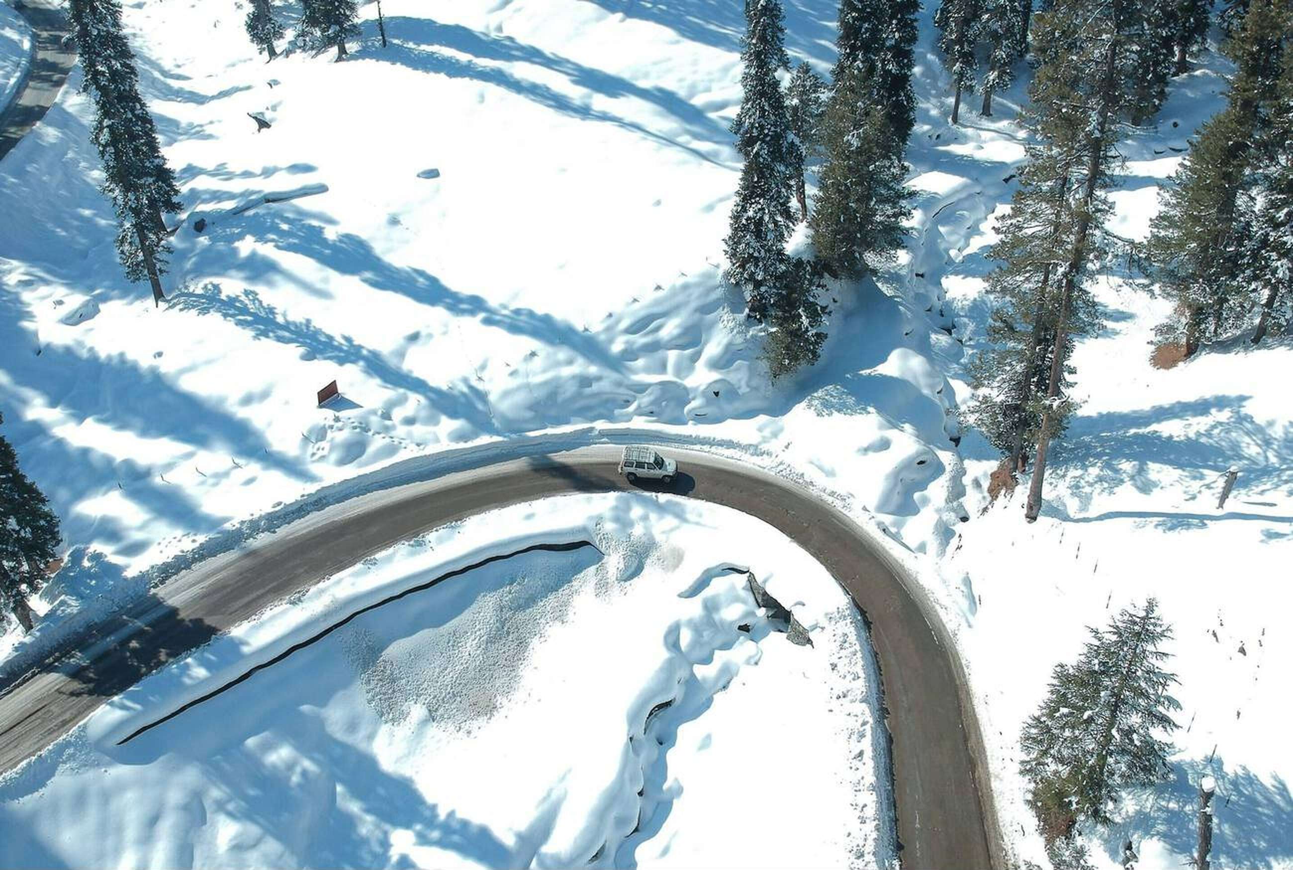 How to Reach Gulmarg? 