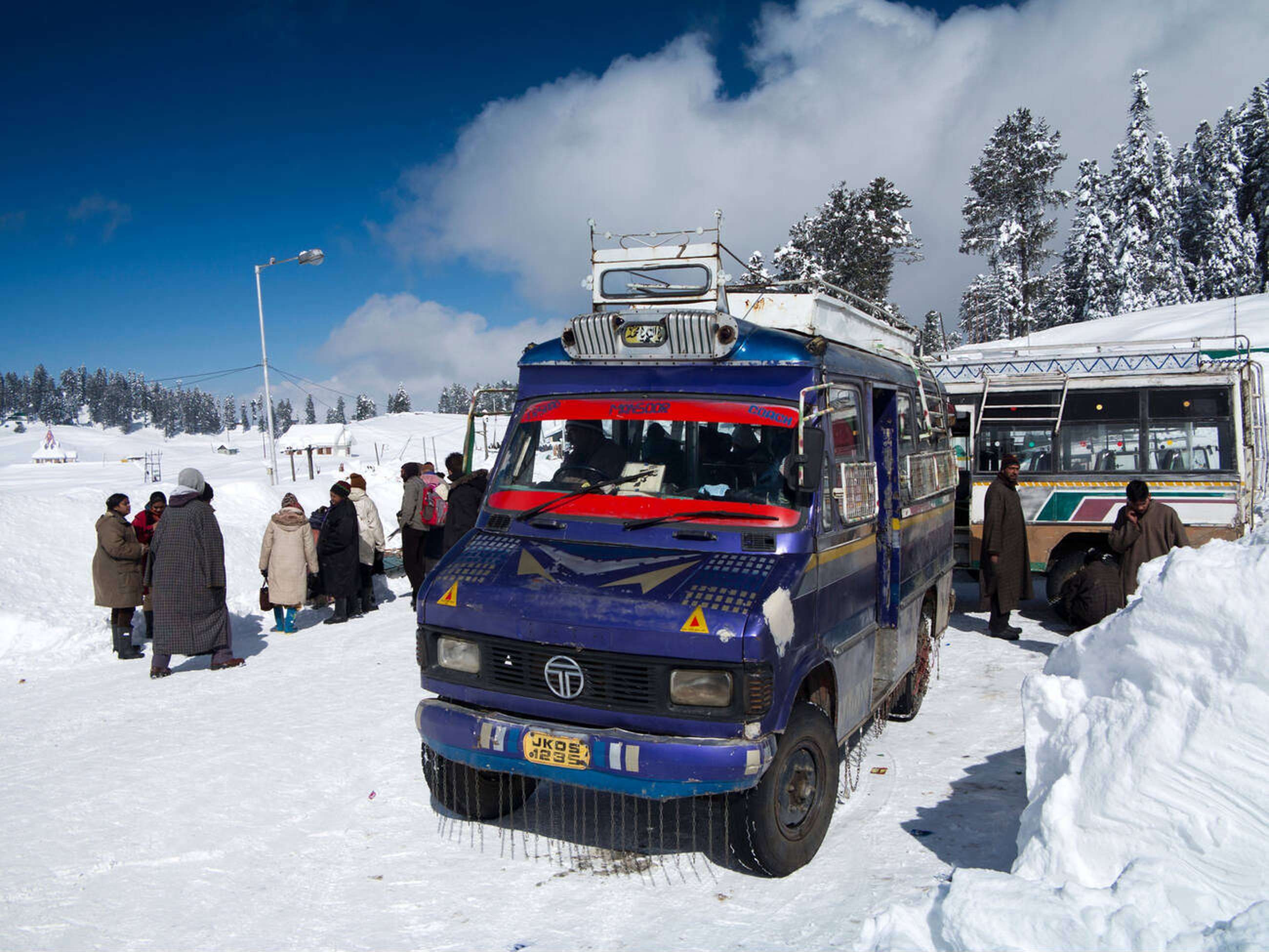 Transportation Within Kashmir