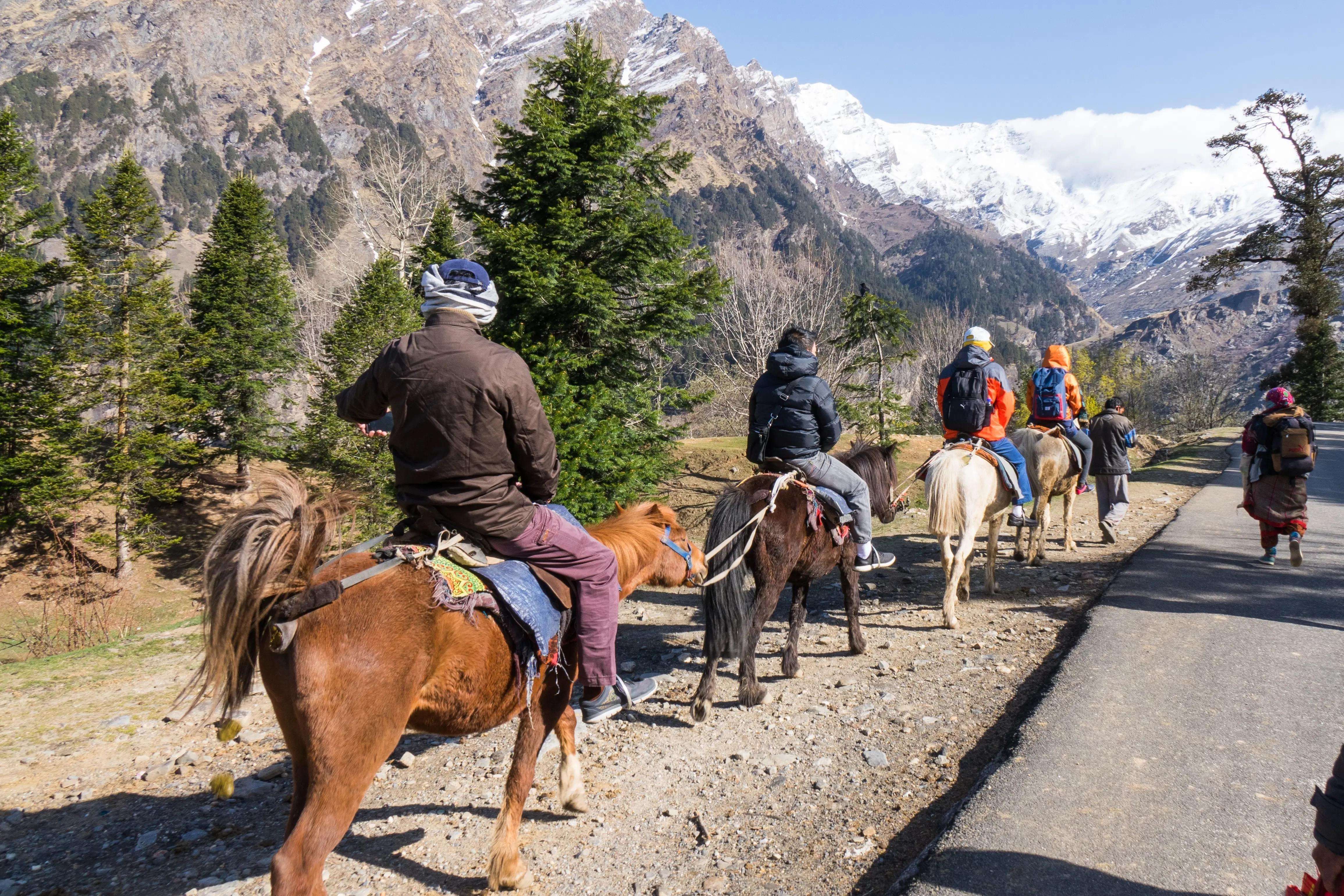 Pony Ride To Baisaran Hills