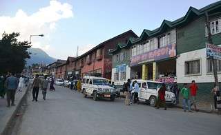 Shopping in Pahalgam Market
