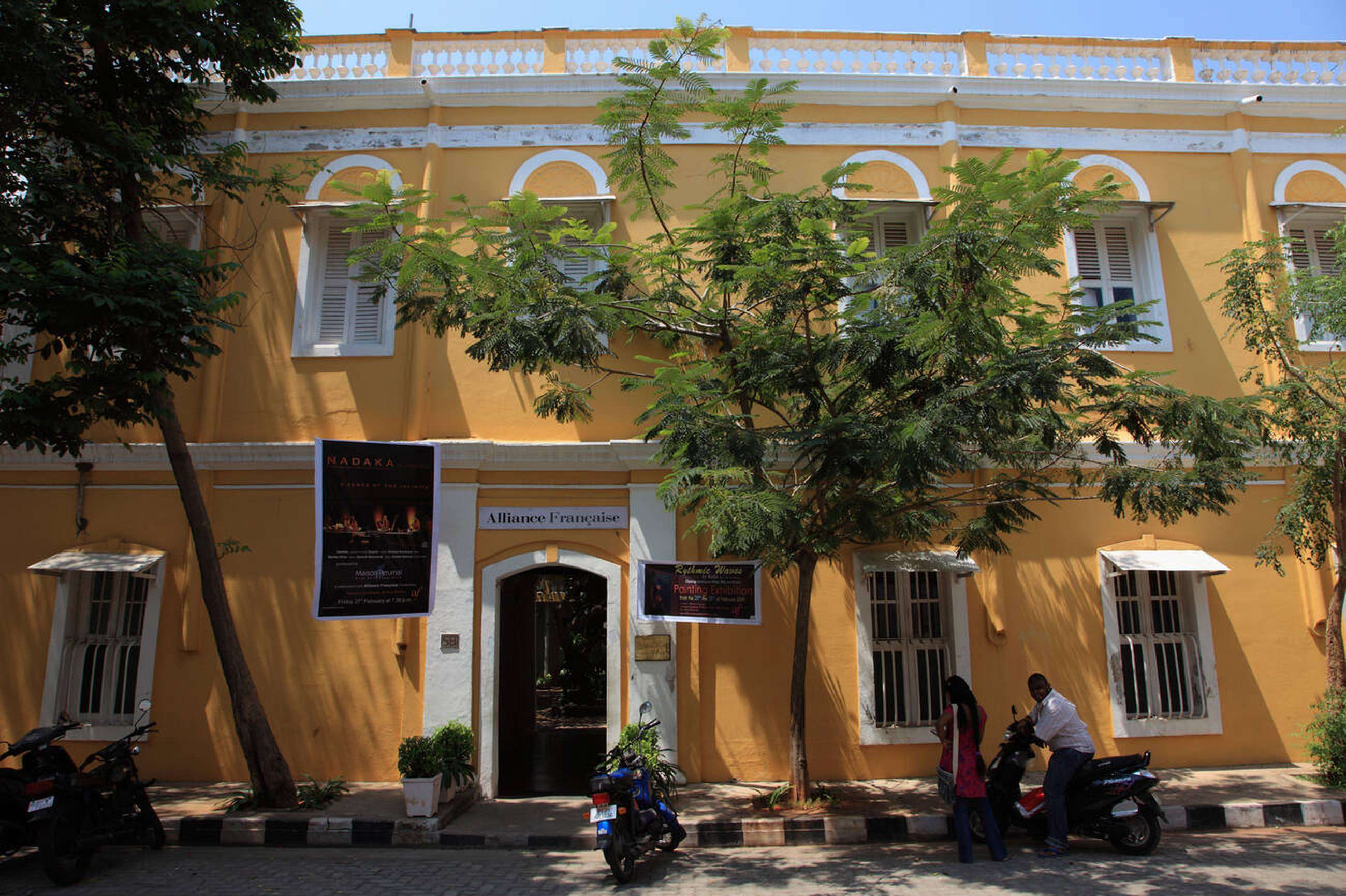 Chennai to Pondicherry