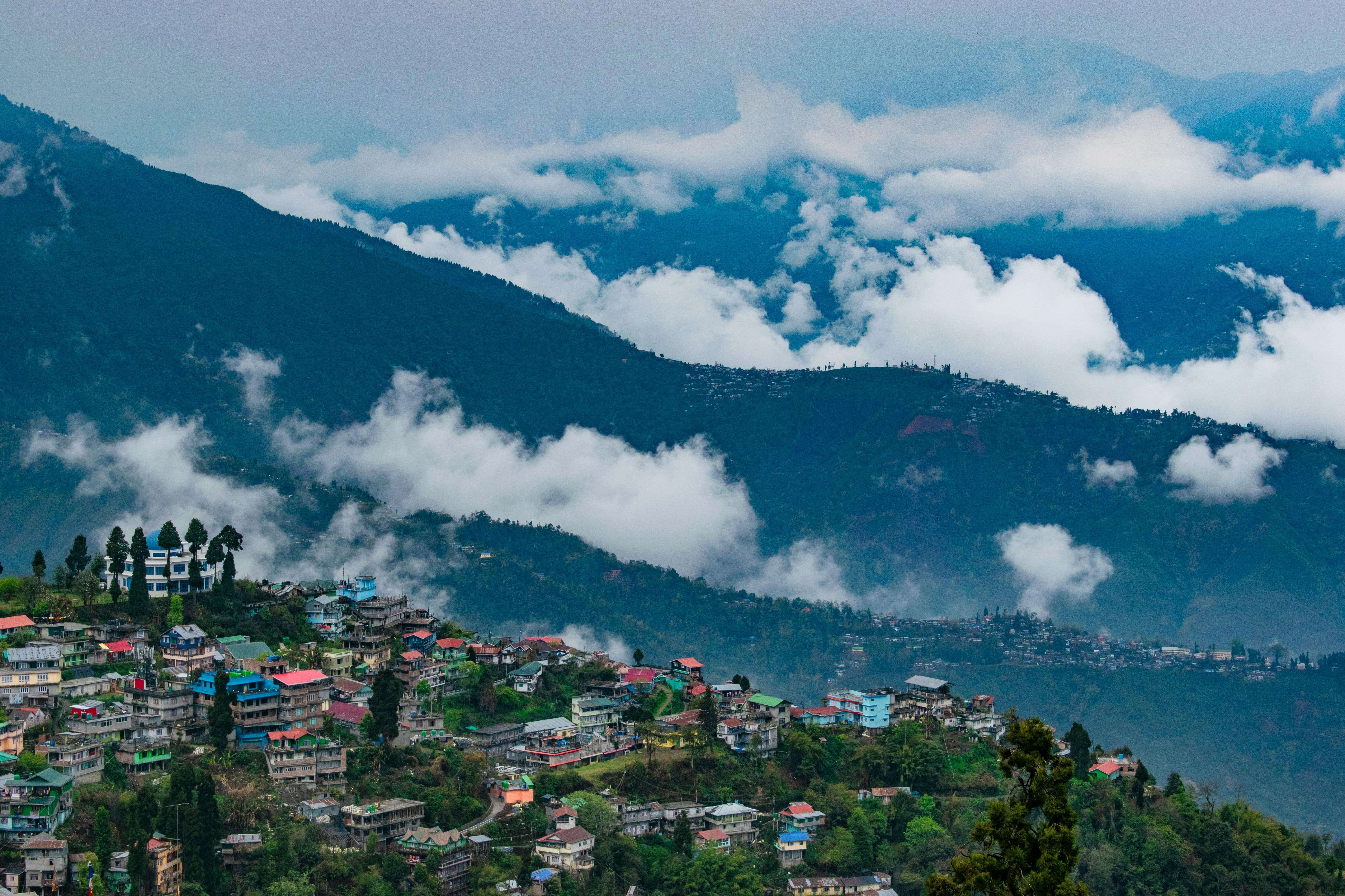Darjeeling, West Bengal: Where Tea Gardens Hum In Mist And Light