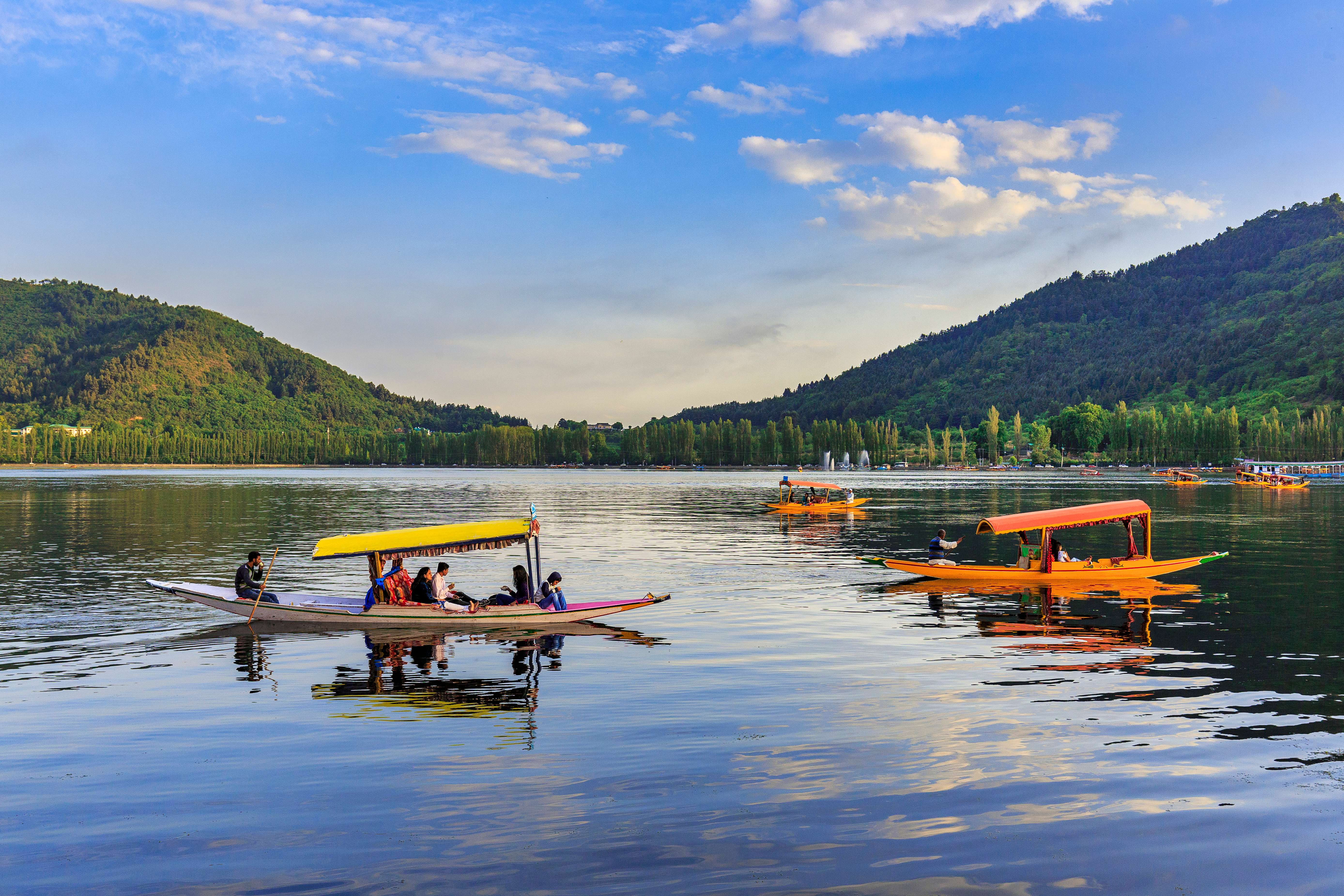 Kashmir, Jammu & Kashmir: Experience The Paradise On Earth