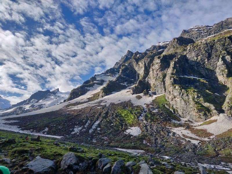 Autumn (September–October)