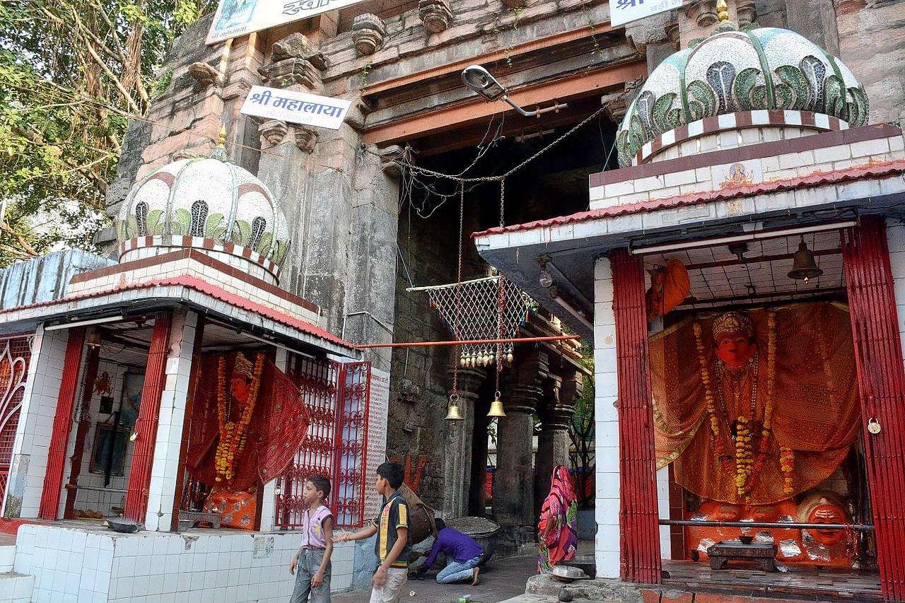 Step Back in Time at Chaubis Khamba Temple