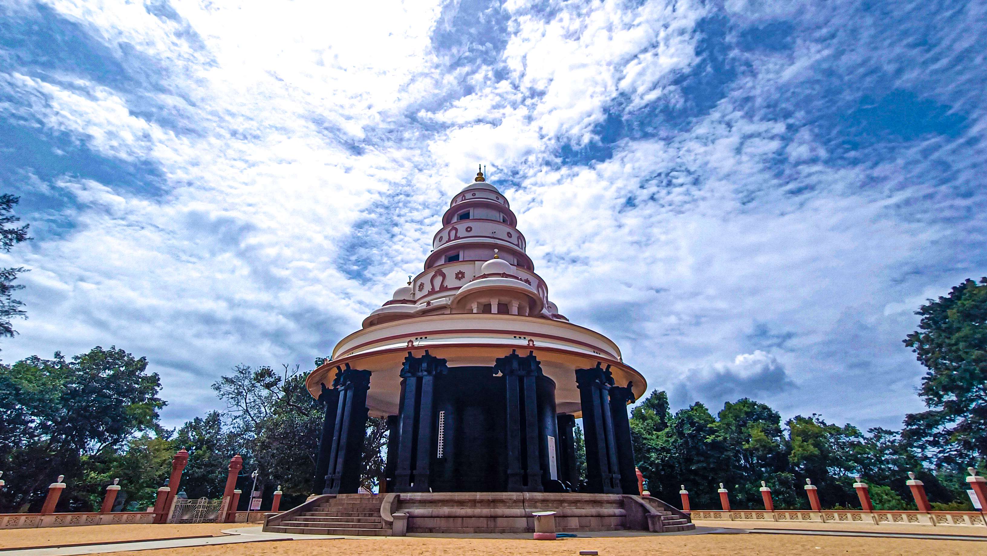 Engage In Quiet Reflection At Sivagiri Mutt