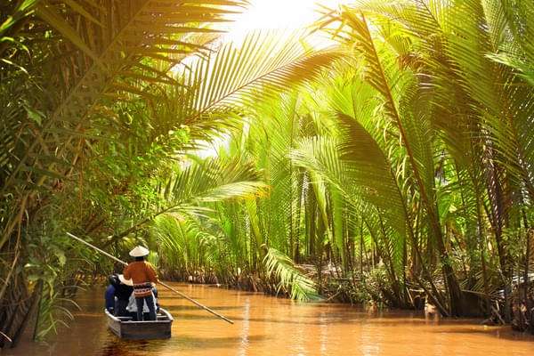 Take Mekong Delta Tour