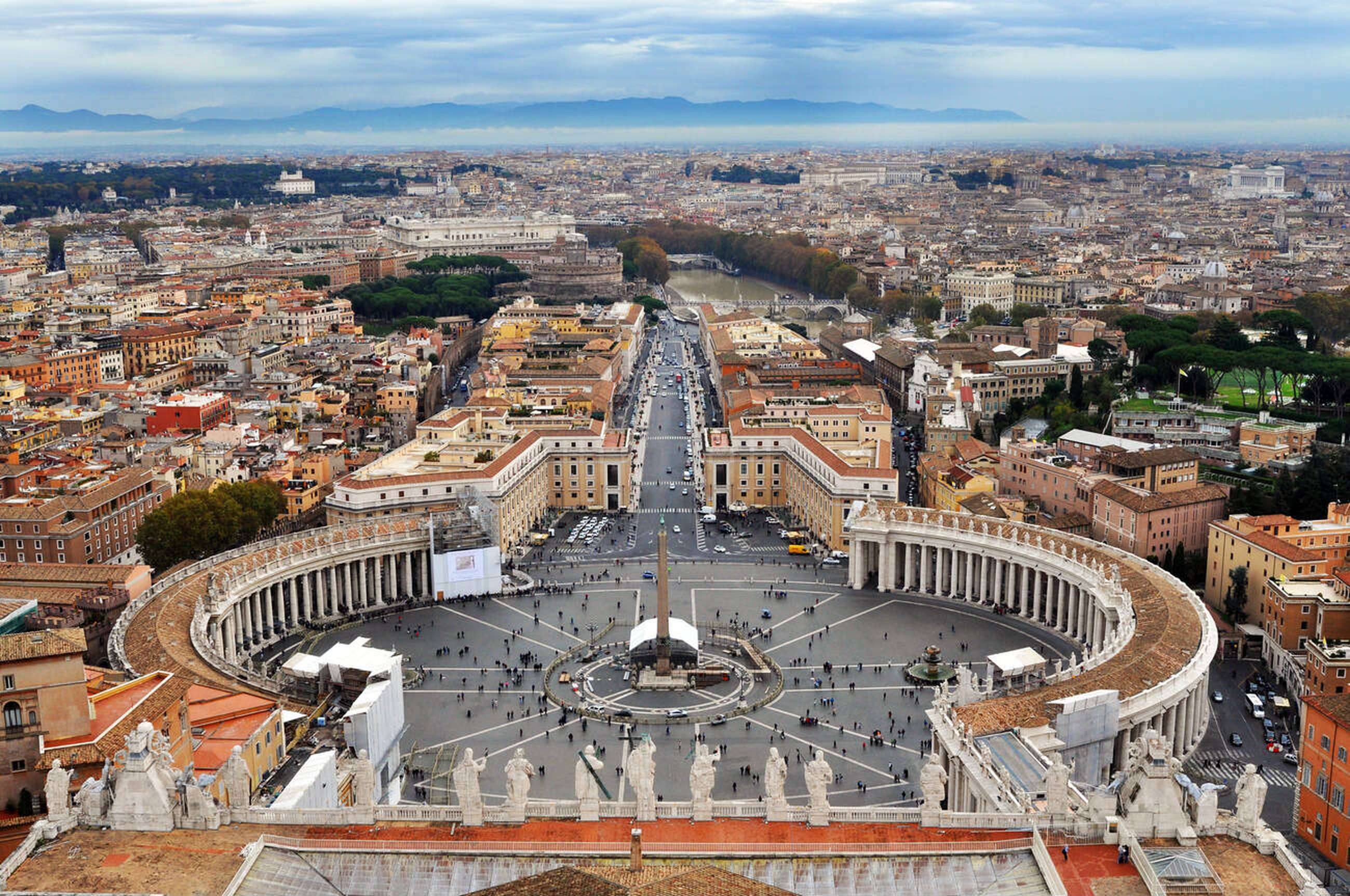 Visit St. Peter’s Square