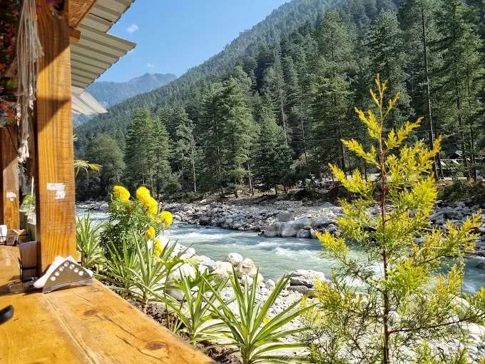 ATS – Kasol (Riverside Café & Stay)