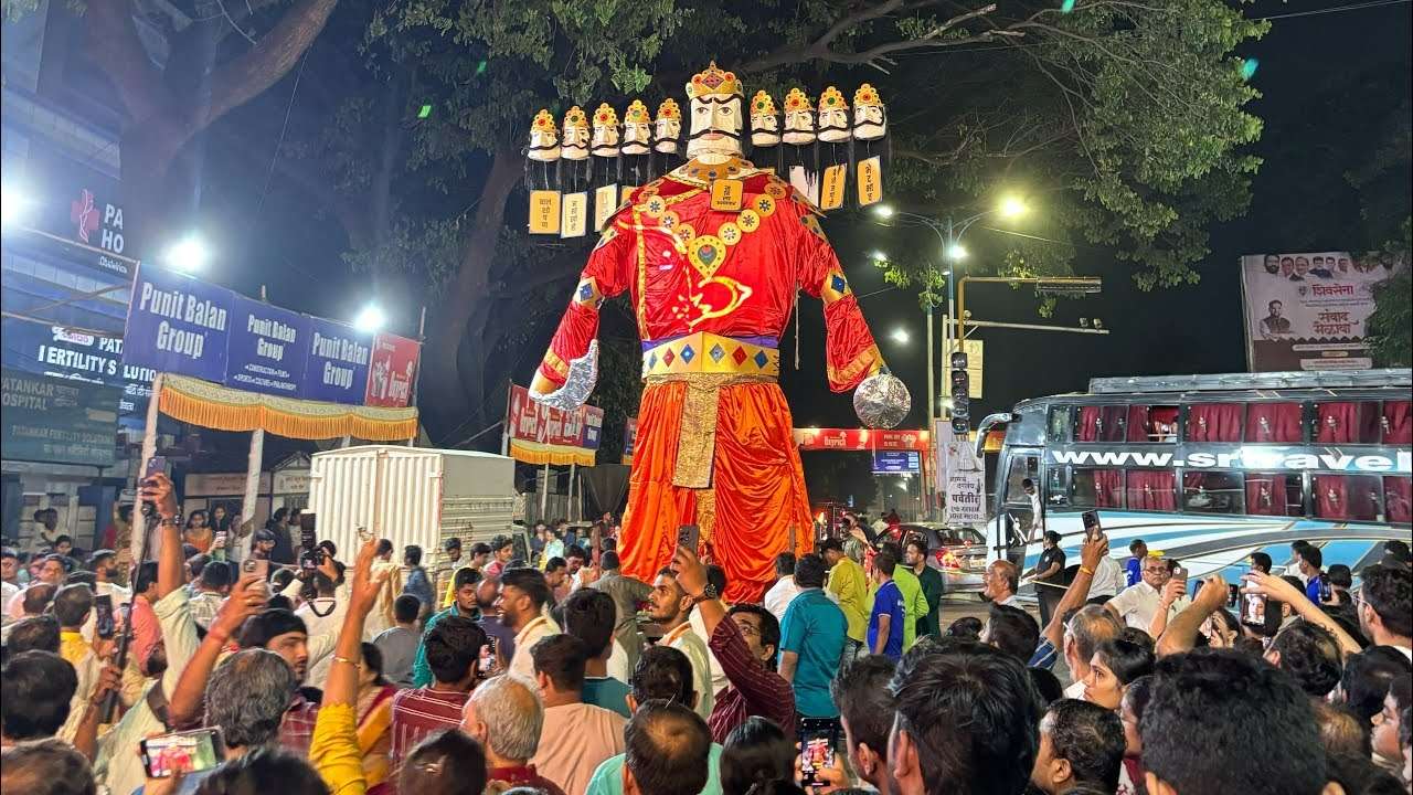 Shri Mahalaxmi Temple, Saras Baug