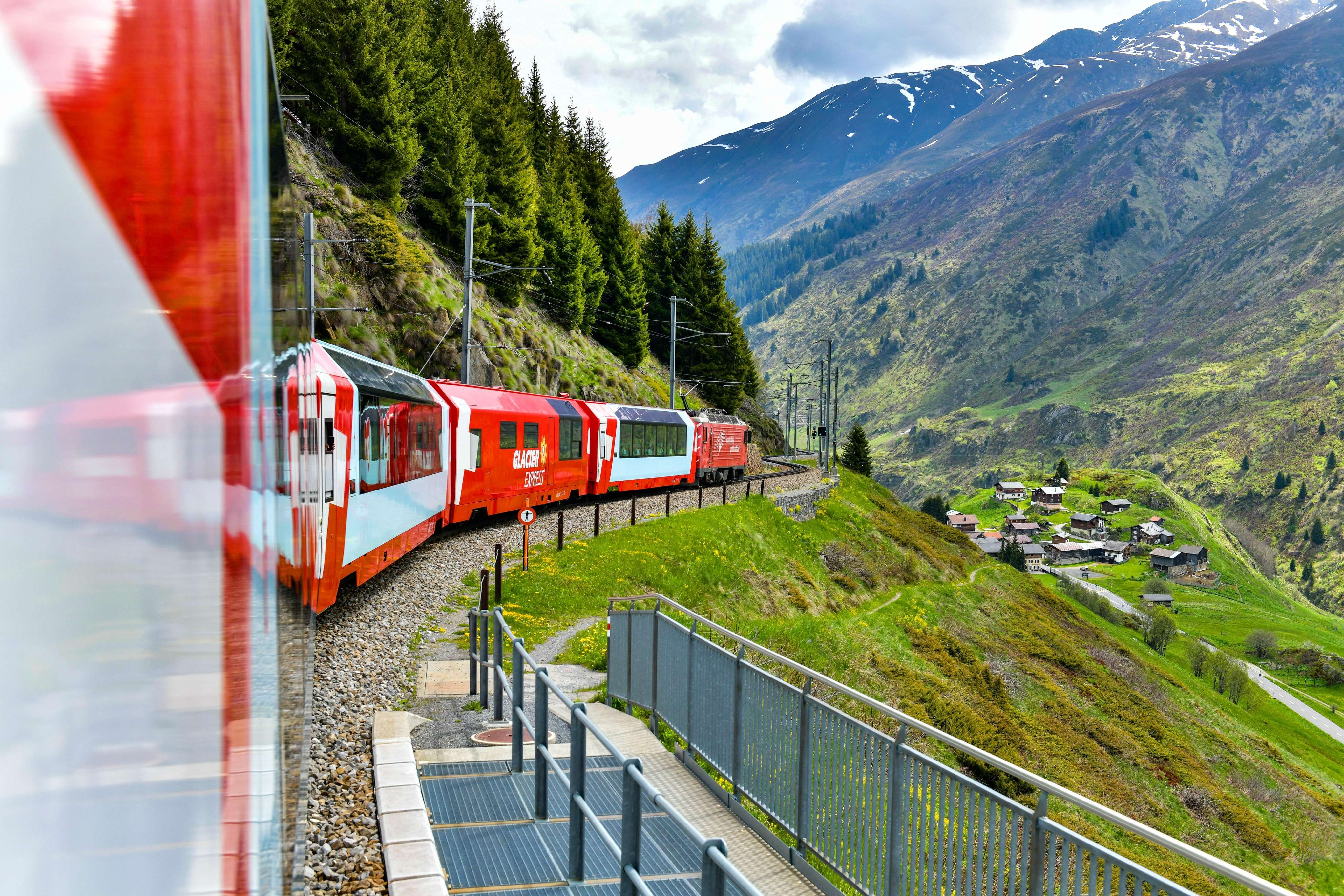 20 Best Train Rides in Europe That You Must Experience!