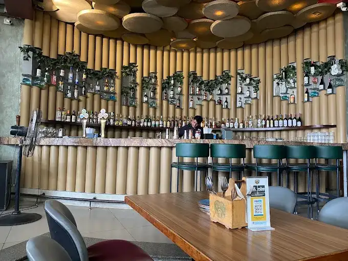 Brew Meister Craft Beer and Kitchen