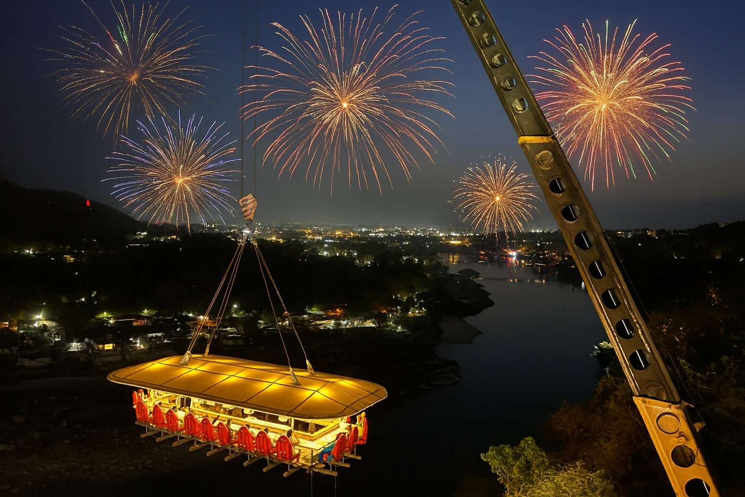 Enjoy A Lively Festive Evening At SkyMax Lounge