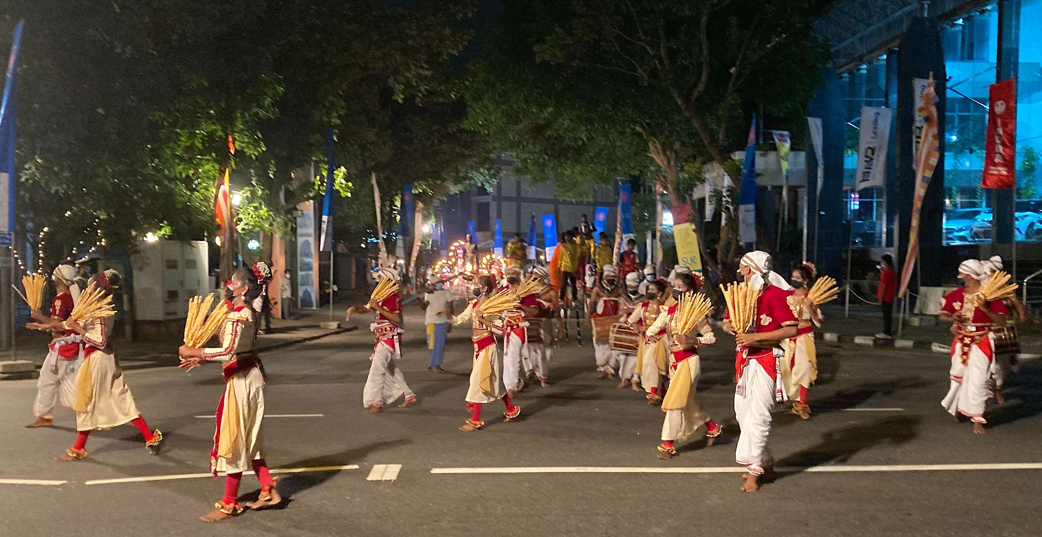 Navam Perahera - Colombo