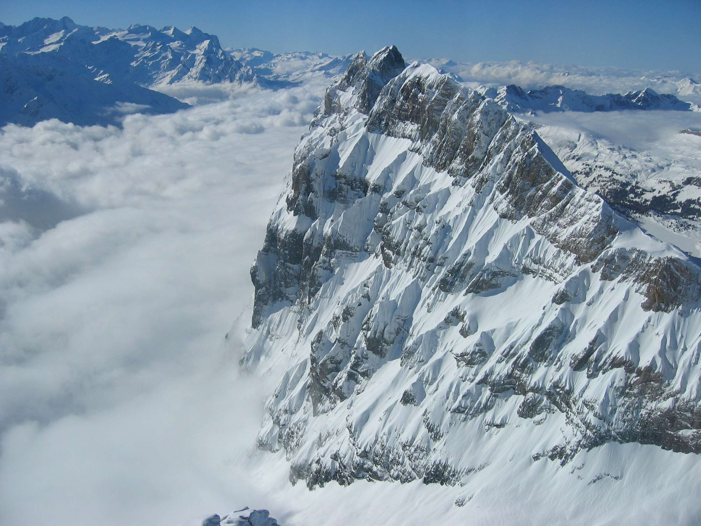 10 Places to Visit Near Lucerne | Explore Nearby Swiss Gems