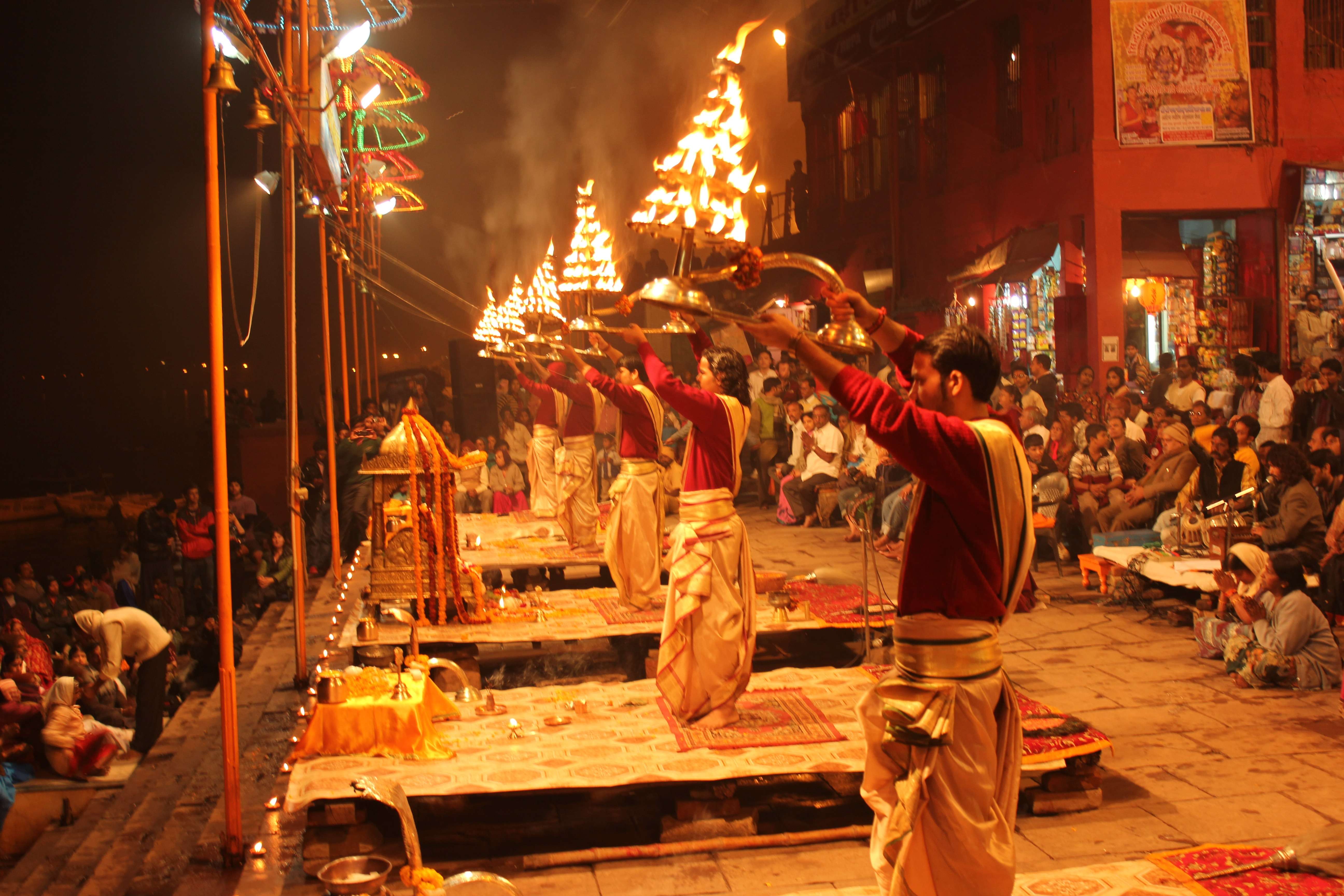 Witness The Ganga Aarti