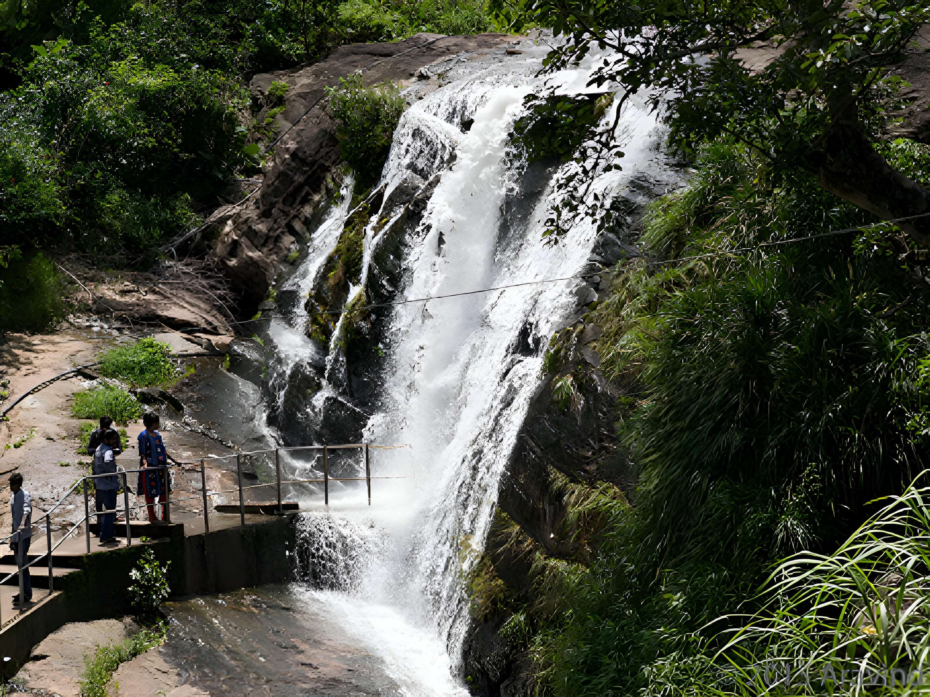 Enjoy Picnicking by the Nyayamakad Waterfalls