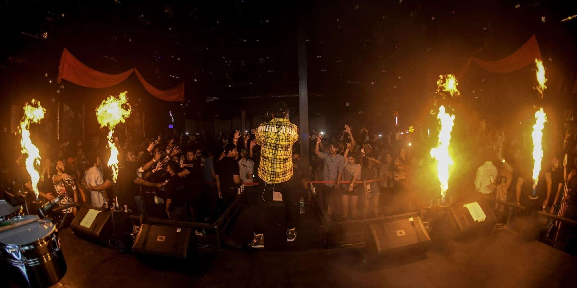 Pop Champagne At Hammerzz’s Sparkling NYE 2026 Party