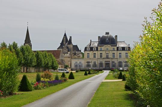 Indulge in Wine Tasting at Domaine de Châteauvieux