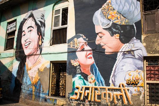 Capture Photo-Worthy Murals And Street Art In Versova