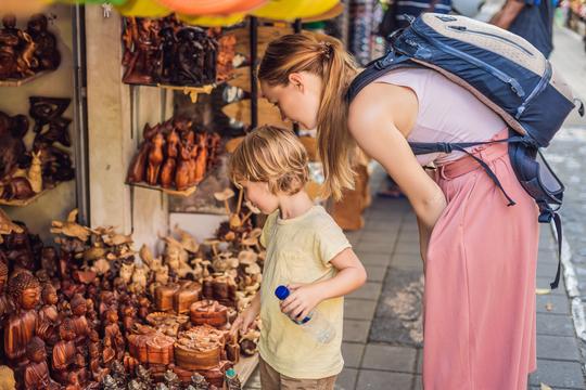 Tips for Exploring Seminyak Markets